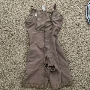 Cali Curves Faja size medium